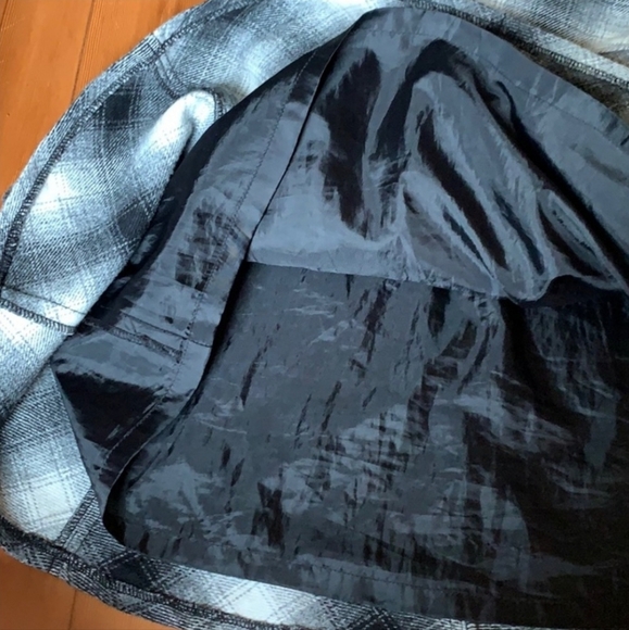 Black and White Tribal Wool Plaid Skirt - Picture 8 of 8